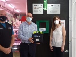 El Ayuntamiento instala un total de 20 desfibriladores en diferentes edificios municipales