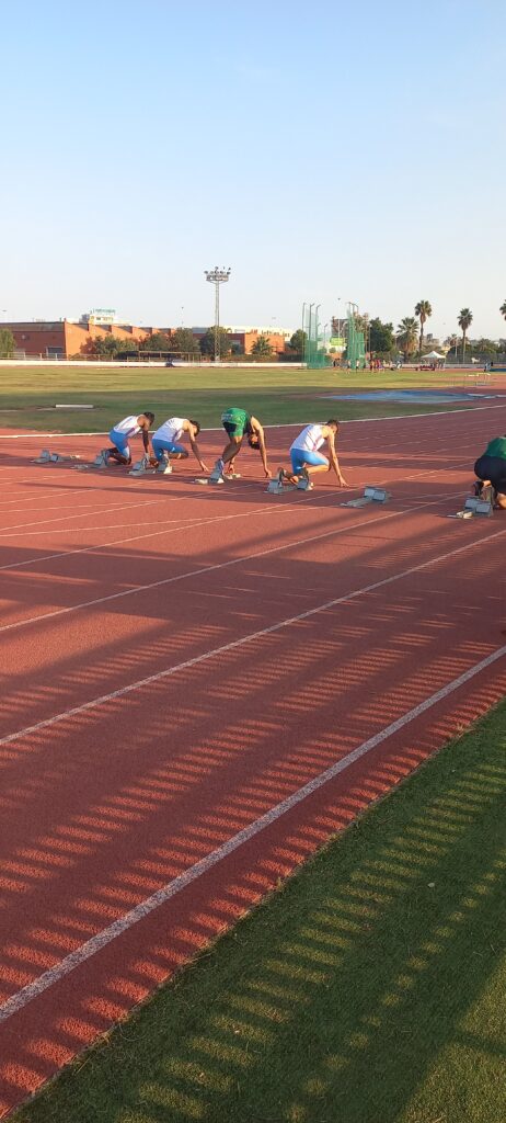 El pasado sábado 20 de septiembre se celebró en Sagunto el Criterium Autonómico sub16 donde participaron 3 atletas del club: Josep Gabriel Pastor en 100ml y 300ml, Marcos Pérez en 300mv y Emma Sogorb en lanzamiento de peso.