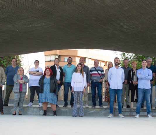 Compromís presenta la campaña «Un dret com una casa» en Sant Vicent