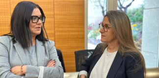 Noelia Hernán (PSOE): “La derecha prefiere que los mayores lean por internet a que reciban los libros en casa”