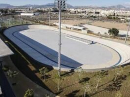 Esquerra Unida–Podem denuncia la escasez de personal en las instalaciones deportivas