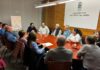 El Ayuntamiento plantea nuevas alternativas para la mejora del transporte público a los representantes vecinales de las partidas