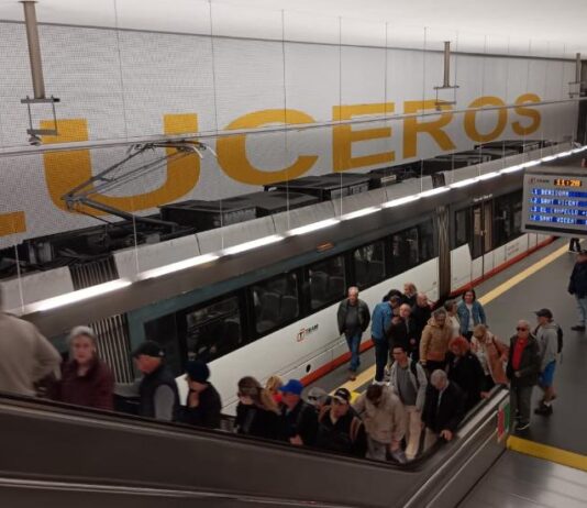 TRAM d’Alacant amplía el horario nocturno de las Líneas 2, 3 y 4 con motivo de la celebración de la Semana Santa de Alicante