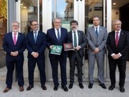 El presidente de la Diputación asiste al estreno del documental “Entre pólvora y tradición” sobre las fiestas de Moros y Cristianos de Sant Vicent del Raspeig