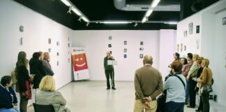 Éxito en la inauguración de la exposición “Fibromiàlgia: una malaltia incompresa”