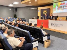 Un centenar de expertos en seguridad pública y privada participan en el I Congreso de Profesionales de Seguridad COPROSEG 2026 en la UA