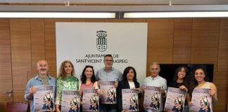 Homenaje a la danza en San Vicente del Raspeig con actividades a pie de calle y una gala con más de 200 participantes en el Paraninfo