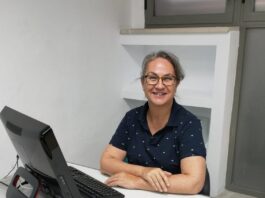 VOX defiende una educación pública de calidad, en libertad, sin adoctrinamiento, en la que el interés de los alumnos sea el centro de la preocupación de los poderes públicos