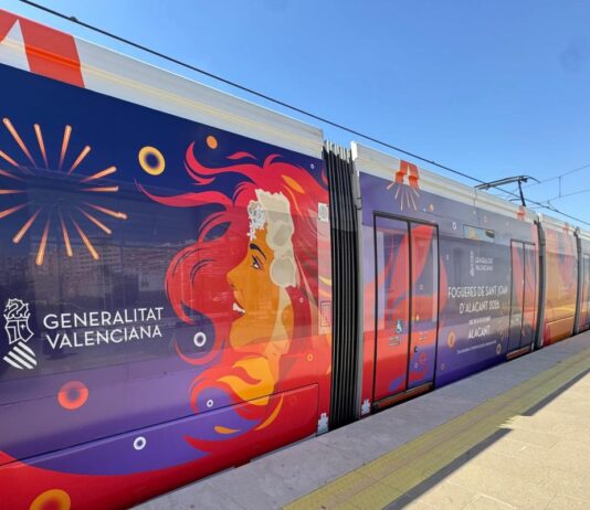 TRAM d’Alacant ofrece servicio ininterrumpido del 20 al 25 de junio con motivo de la celebración de Hogueras