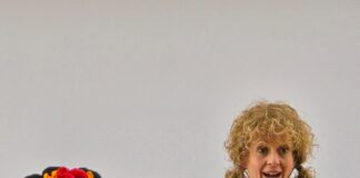 La Concejalía de Educación impulsa una actividad teatral para fomentar la reflexión sobre la igualdad de oportunidades entre hombres y mujeres