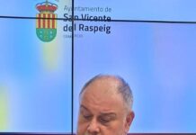 Vicente Pastor, concejal de Comercio, anuncia que ya se ha publicado la convocatoria para las subvenciones para las asociaciones de comerciantes y hosteleros.