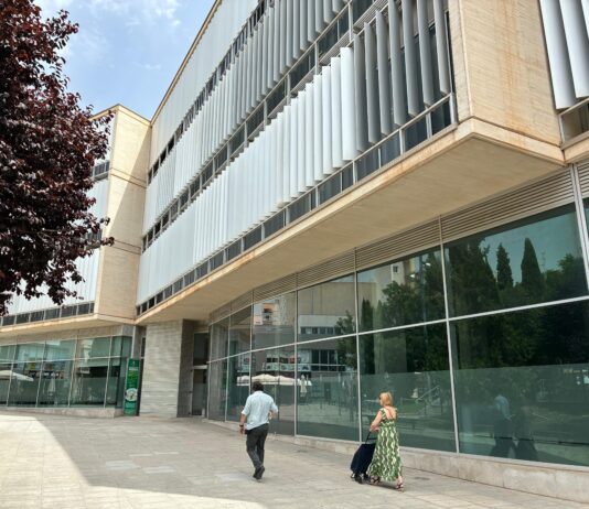El Ayuntamiento ampliará sus dependencias con 500 metros cuadrados de espacios para actividades dirigidas a los mayores y usos polivalentes