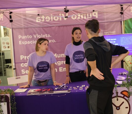 El Ayuntamiento apuesta por unas Hogueras más inclusivas y seguras con espacios accesibles e información en braille y un nuevo Punto Violeta