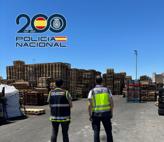 La Policía Nacional detiene a cuatro personas por estafar más de 380.000 euros a una empresa mediante facturación simulada