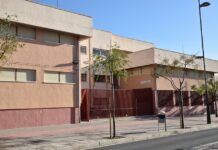 El PP confirma que ya tiene el diagnóstico de los colegios y Esquerra Unida exige cumplir los plazos para combatir el calor en las aulas