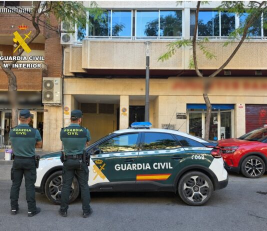La Guardia Civil participa en el auxilio de un hombre de 77 años en San Vicente del Raspeig